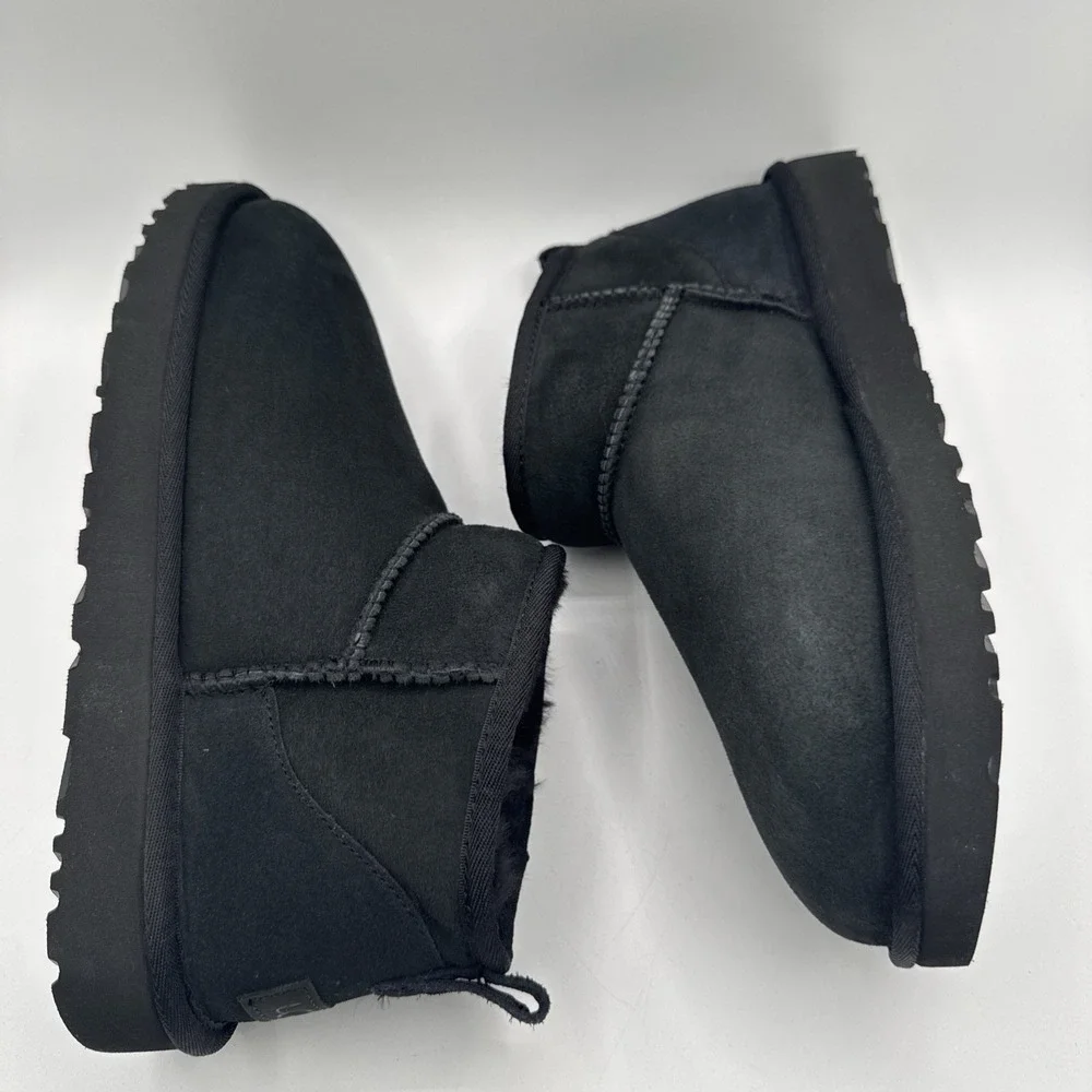 UGG Ultra Mini Boots Women's Size 12‎ Black Suede Water Repellant